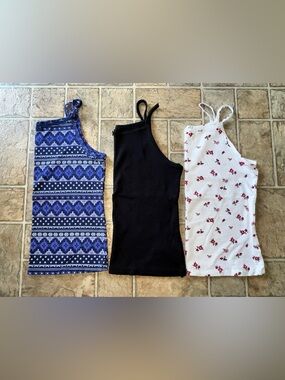 Sugar & Jade XL Tank Top 3 Piece Bundle